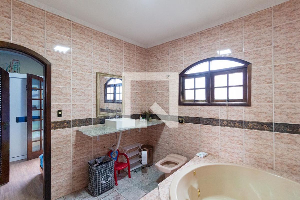 Casa, 3 quartos, 209 m² - Foto 49