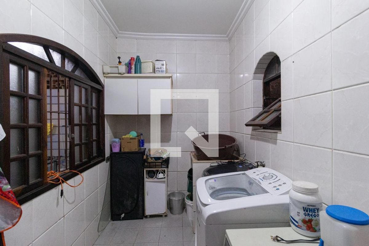 Casa, 3 quartos, 209 m² - Foto 75
