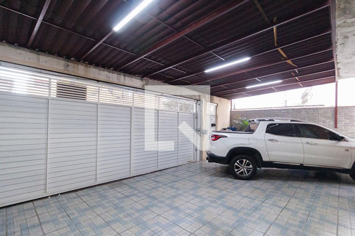 Casa, 3 quartos, 209 m² - Foto 87