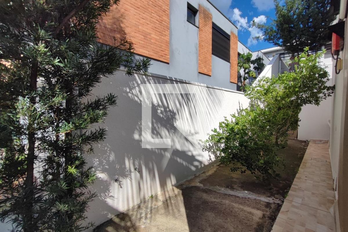 Casa à Venda - Swiss Park, 5 Quartos,  560 m2 em , Campinas - sp | SoloBR