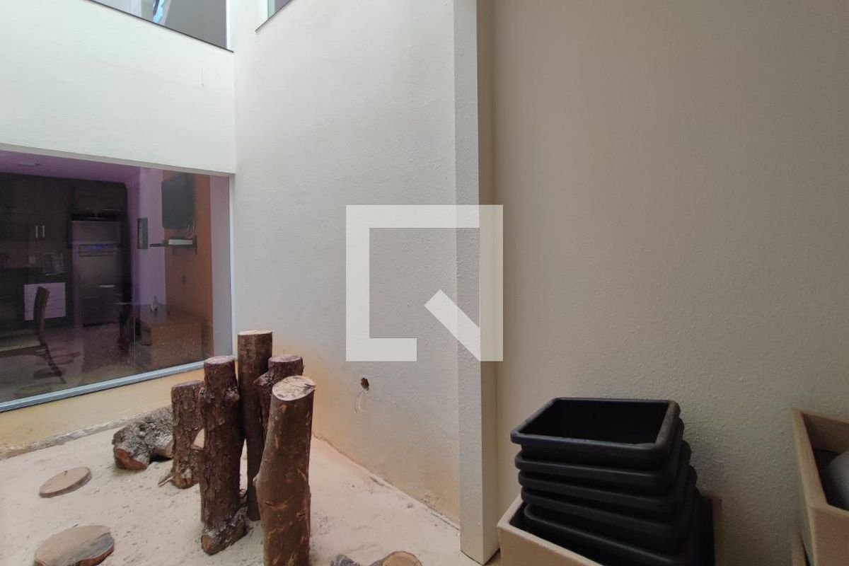 Casa à Venda - Swiss Park, 5 Quartos,  560 m2 em , Campinas - sp | SoloBR