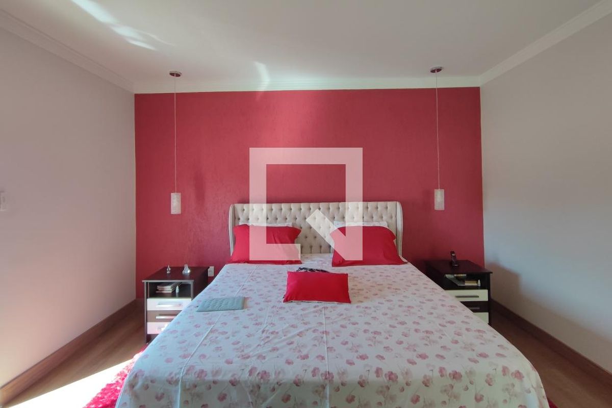 Casa à Venda - Swiss Park, 5 Quartos,  560 m2 em , Campinas - sp | SoloBR