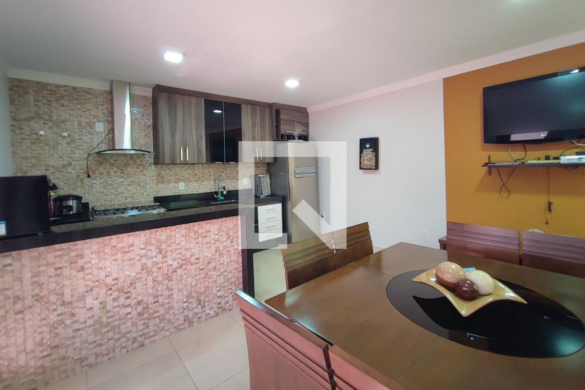 Casa à Venda - Swiss Park, 5 Quartos,  560 m2 em , Campinas - sp | SoloBR