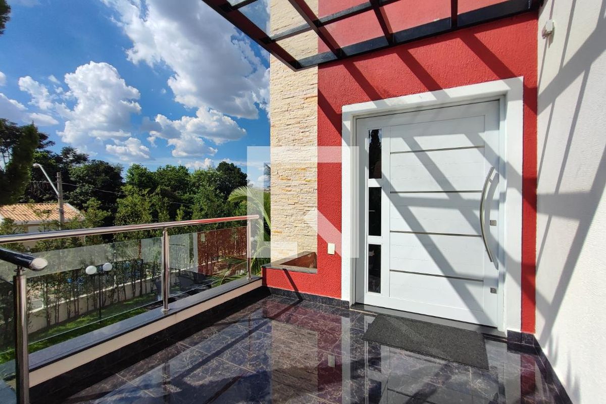 Casa à Venda - Swiss Park, 5 Quartos,  560 m2 em , Campinas - sp | SoloBR