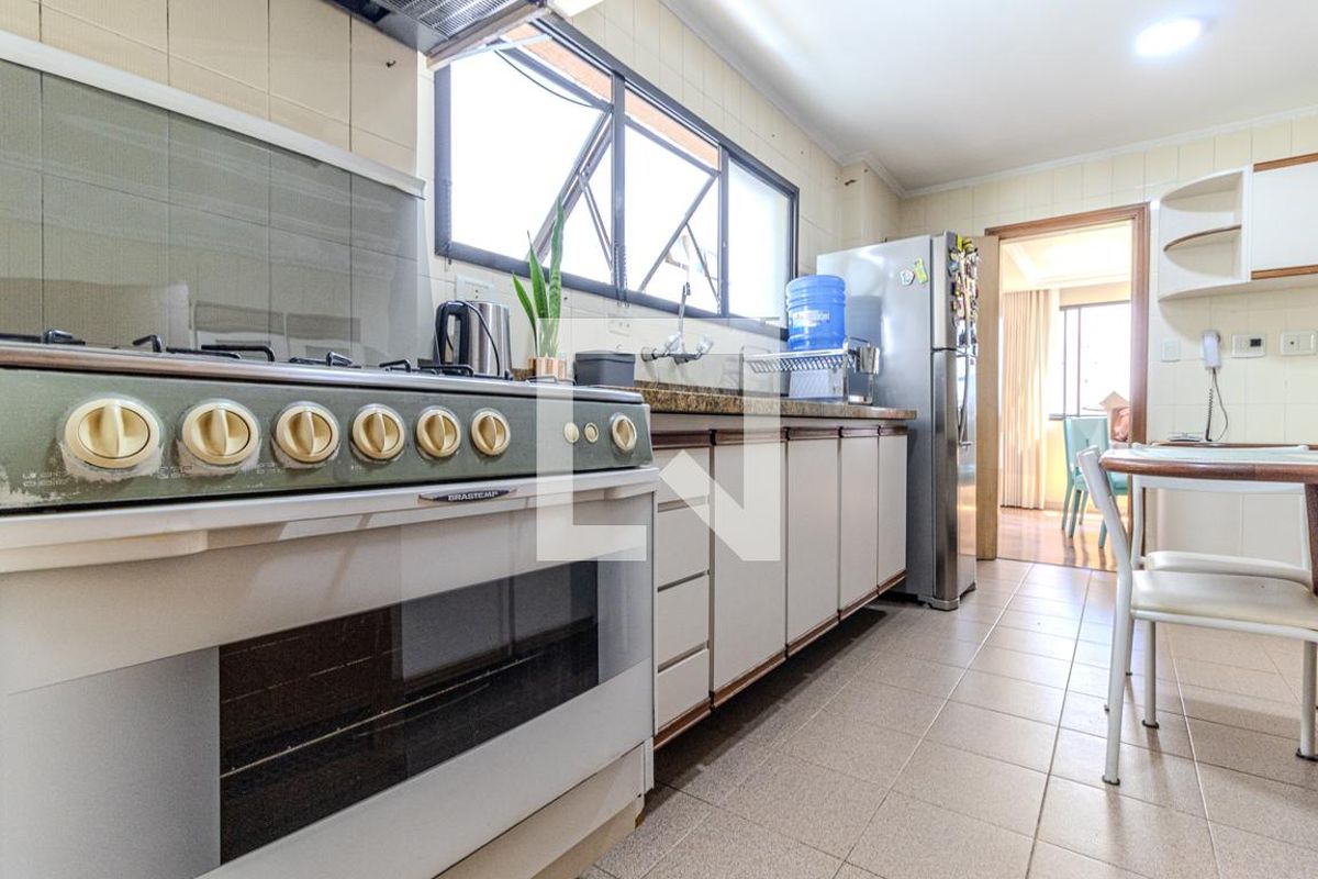 Apartamento, 3 quartos, 160 m² - Foto 49