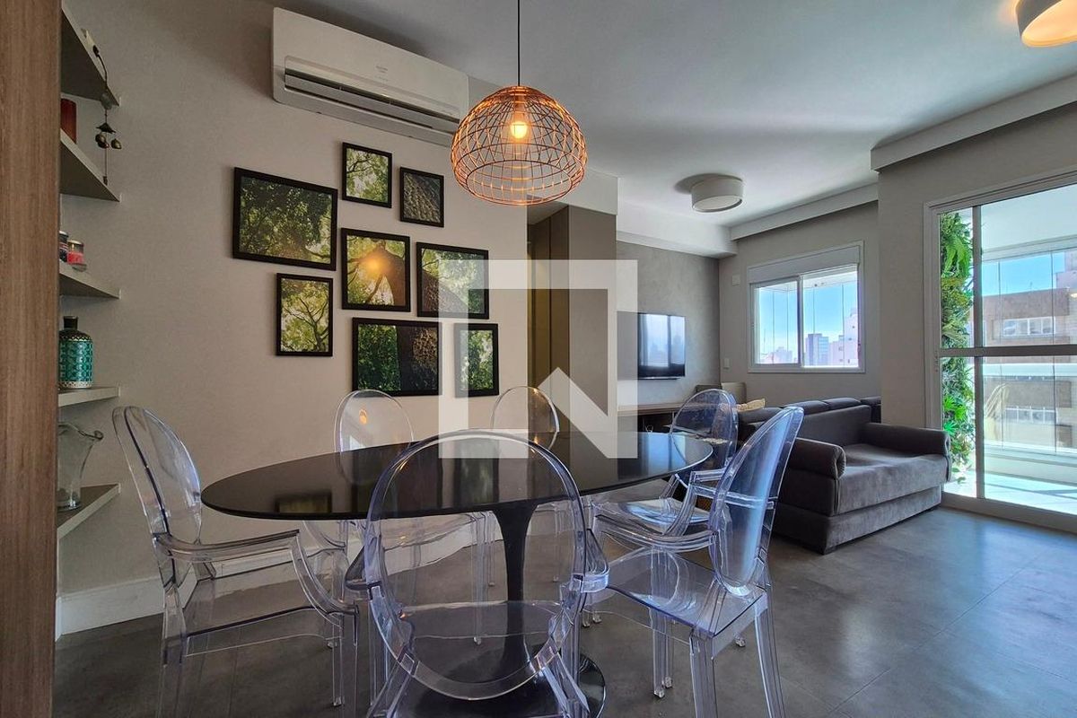 Apartamento à Venda - Cambuí, 2 Quartos,  95 m2 em , Campinas - sp | SoloBR