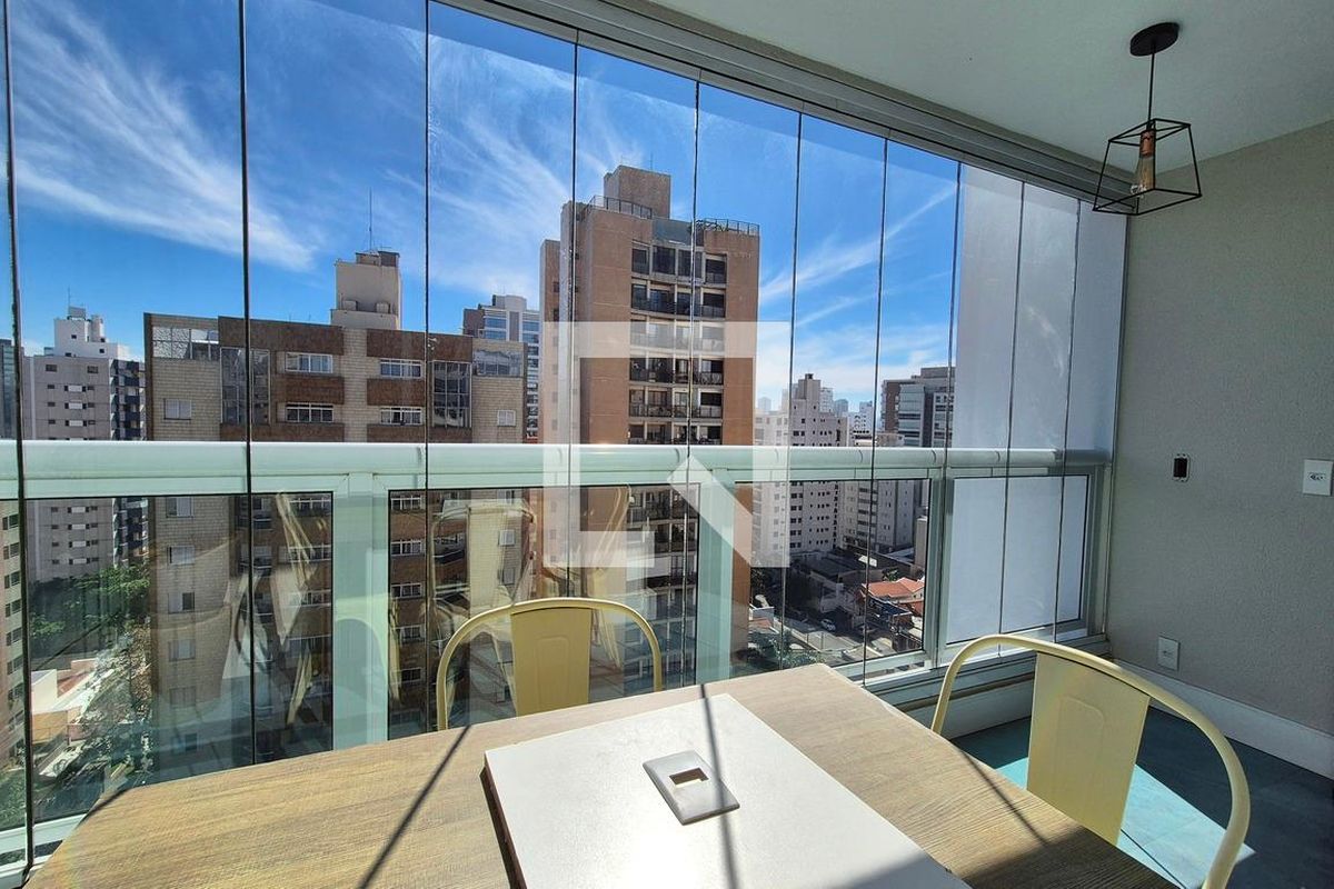 Apartamento à Venda - Cambuí, 2 Quartos,  95 m2 em , Campinas - sp | SoloBR