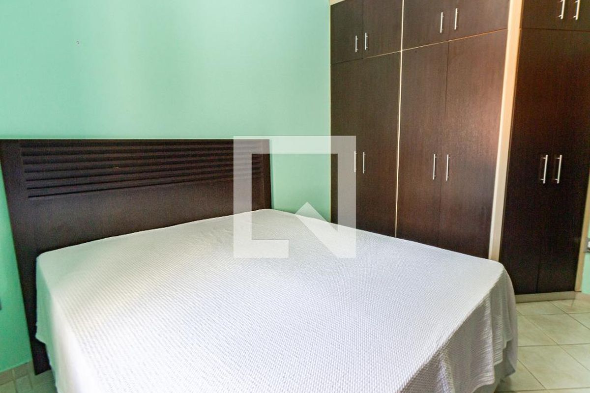 Casa, 3 quartos, 200 m² - Foto 42