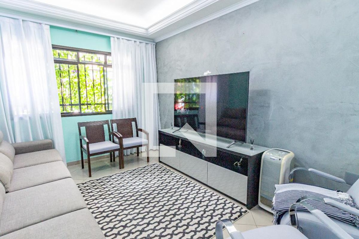 Casa, 3 quartos, 200 m² - Foto 2