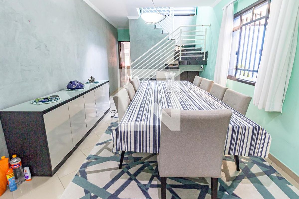 Casa, 3 quartos, 200 m² - Foto 11