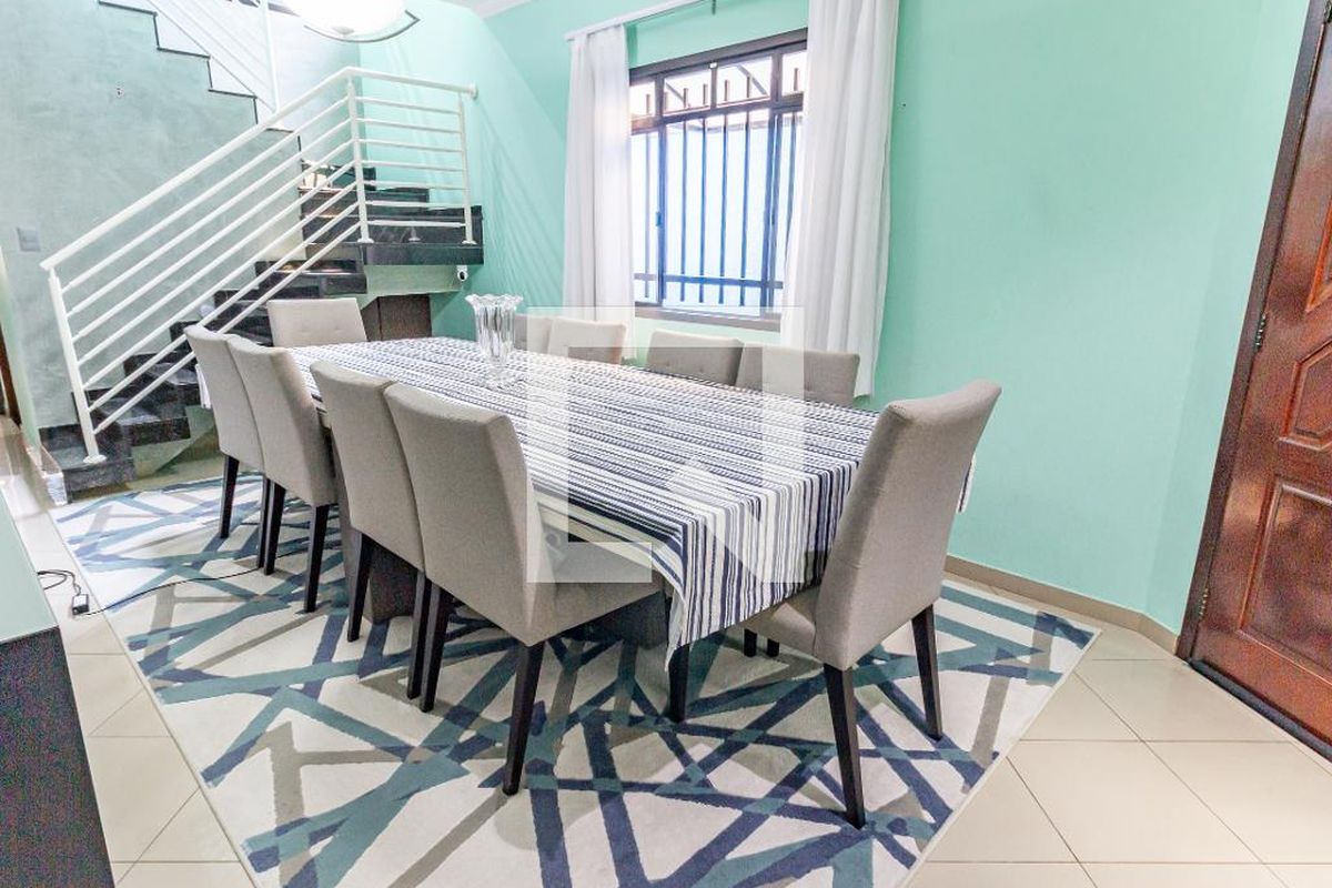 Casa, 3 quartos, 200 m² - Foto 10