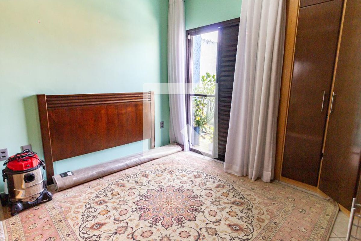 Casa, 3 quartos, 200 m² - Foto 26