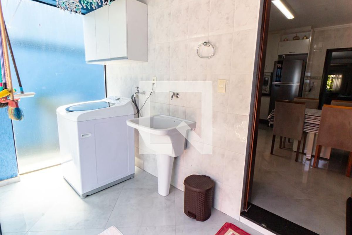 Casa, 3 quartos, 200 m² - Foto 86