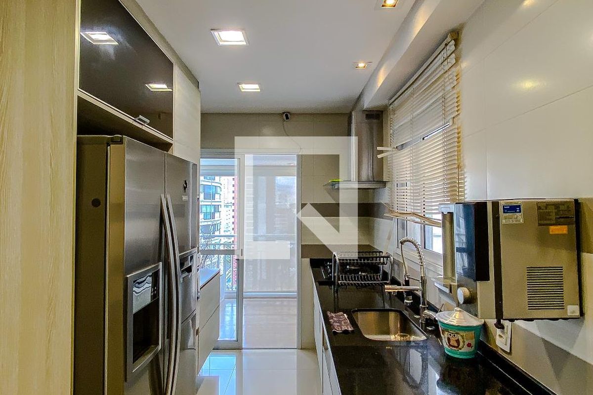 Apartamento, 2 quartos, 122 m² - Foto 101