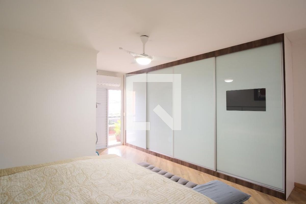 Casa, 3 quartos, 256 m² - Foto 52