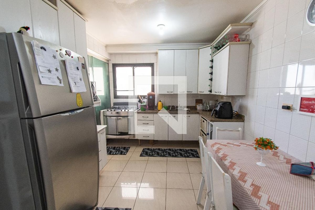 Apartamento, 3 quartos, 140 m² - Foto 37