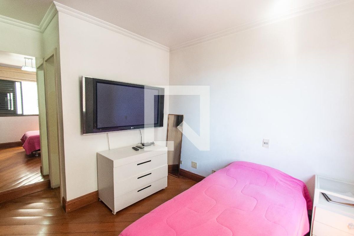 Apartamento, 3 quartos, 140 m² - Foto 19