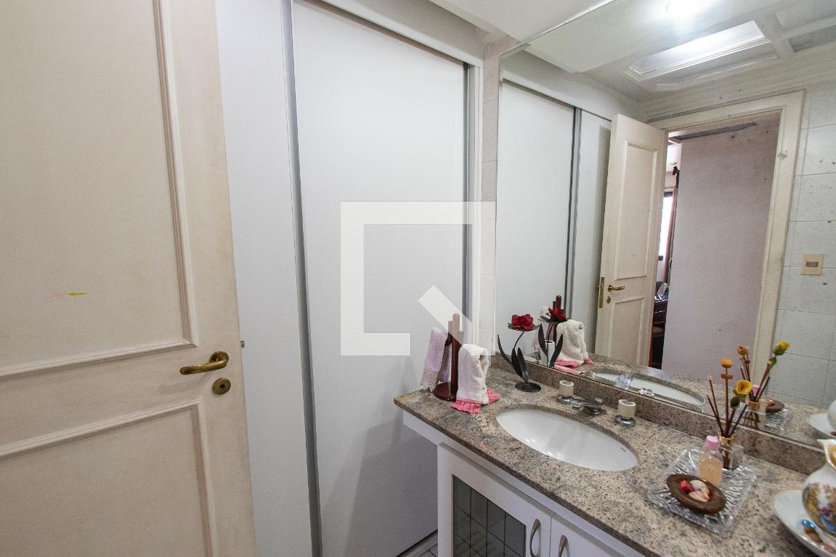 Apartamento, 3 quartos, 140 m² - Foto 33