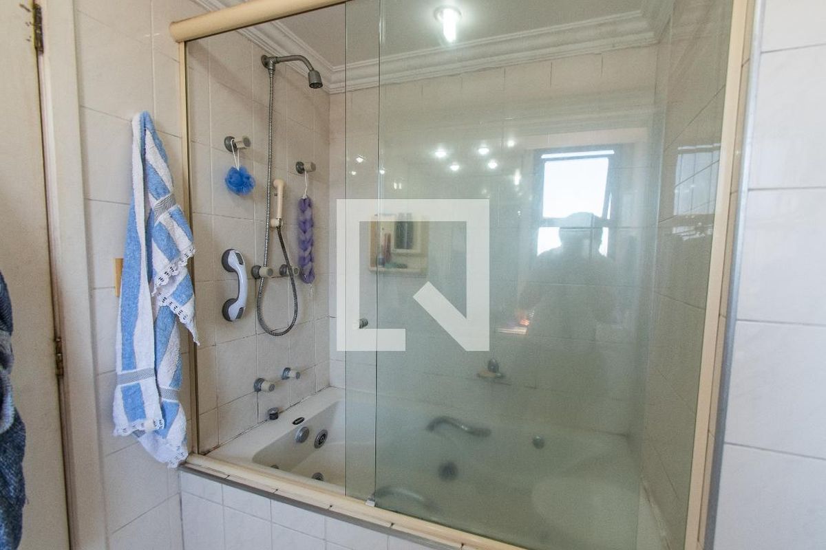 Apartamento, 3 quartos, 140 m² - Foto 15