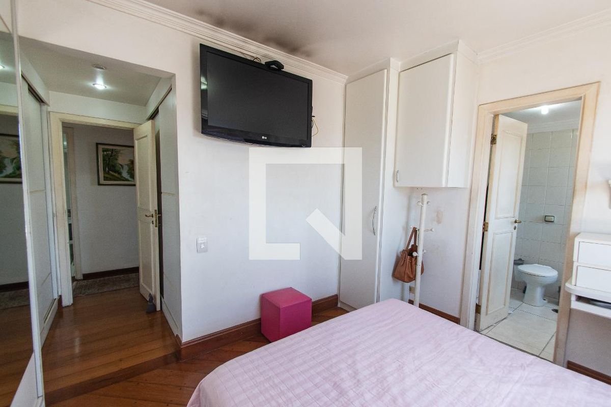 Apartamento, 3 quartos, 140 m² - Foto 10