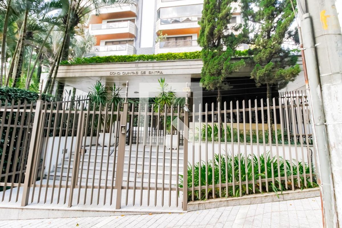 Apartamento, 3 quartos, 176 m² - Foto 180