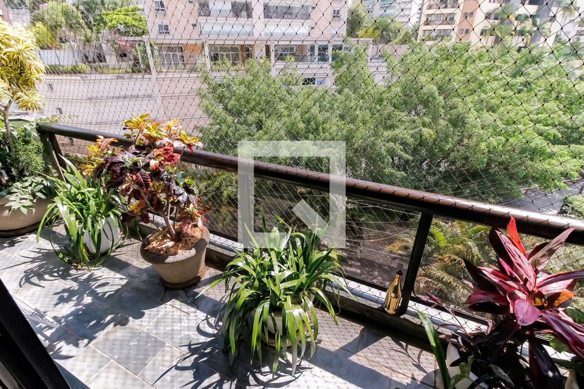 Apartamento, 3 quartos, 176 m² - Foto 26
