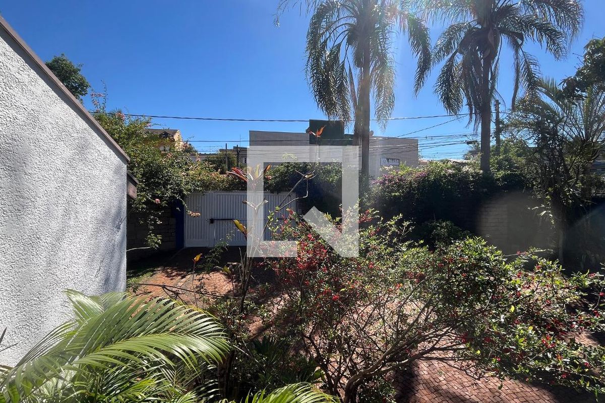 Casa à Venda - Barão Geraldo - Centro, 4 Quartos,  675 m2 em , Campinas - sp | SoloBR