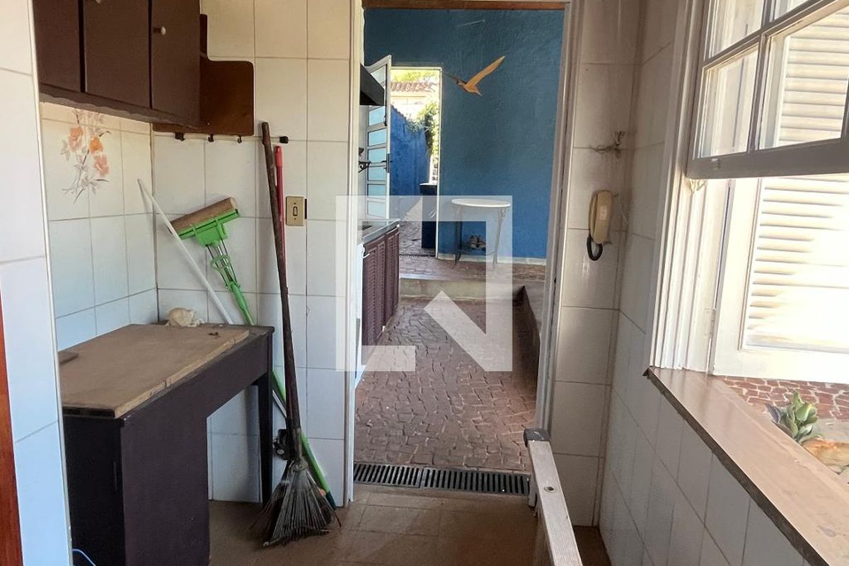 Casa à Venda - Barão Geraldo - Centro, 4 Quartos,  675 m2 em , Campinas - sp | SoloBR