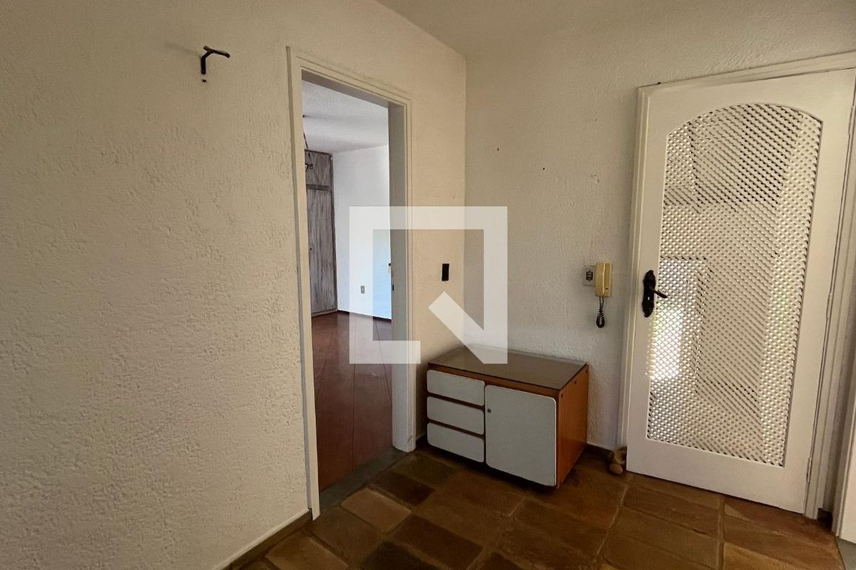 Casa à Venda - Barão Geraldo - Centro, 4 Quartos,  675 m2 em , Campinas - sp | SoloBR