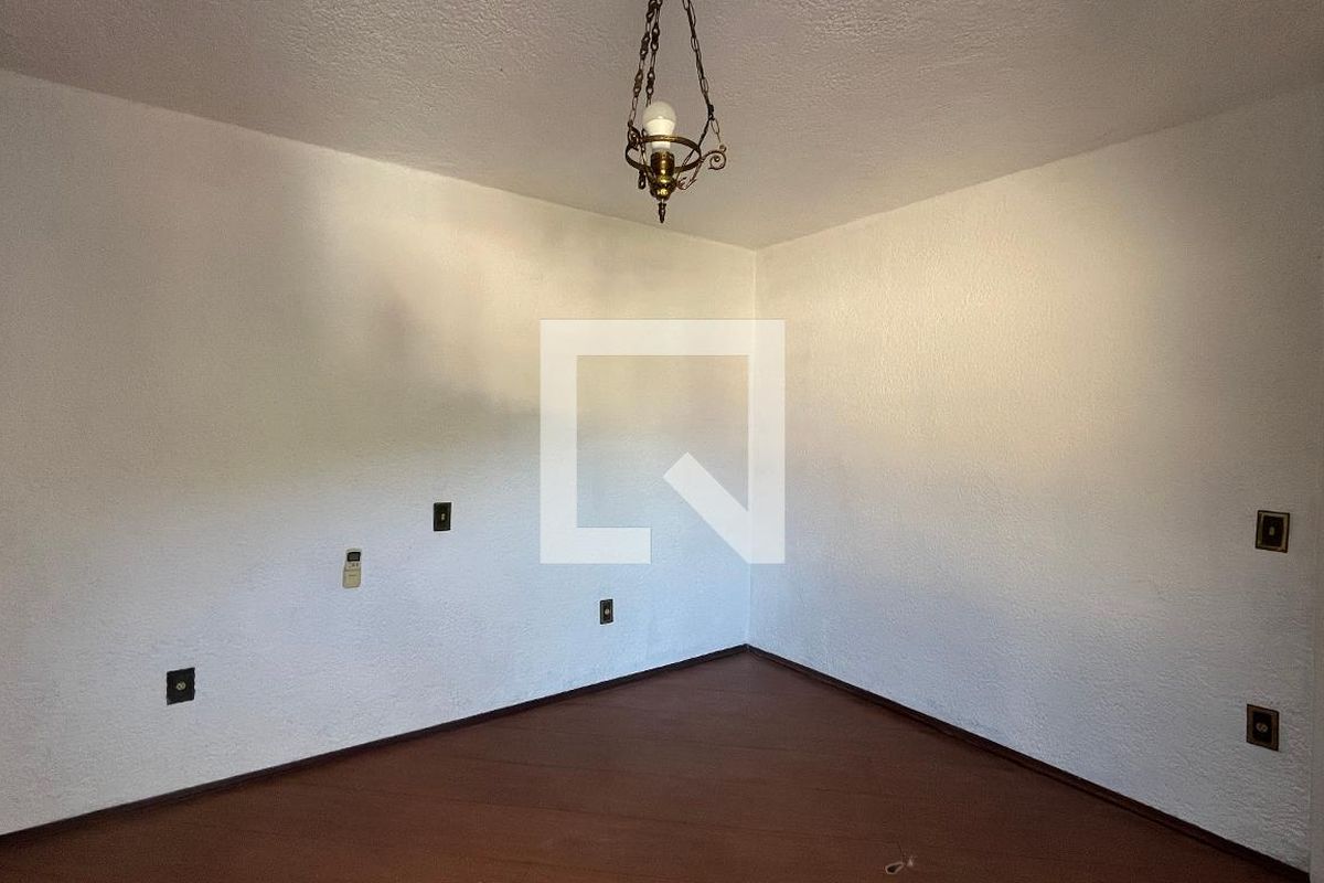 Casa à Venda - Barão Geraldo - Centro, 4 Quartos,  675 m2 em , Campinas - sp | SoloBR