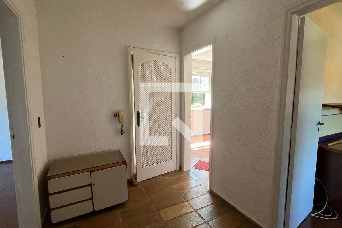 Casa à Venda - Barão Geraldo - Centro, 4 Quartos,  675 m2 em , Campinas - sp | SoloBR
