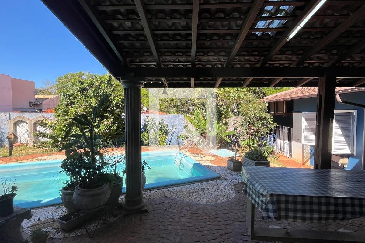 Casa à Venda - Barão Geraldo - Centro, 4 Quartos,  675 m2 em , Campinas - sp | SoloBR