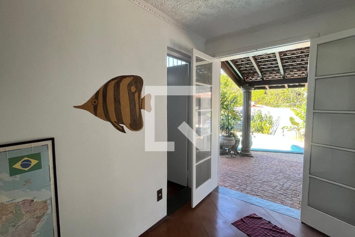Casa à Venda - Barão Geraldo - Centro, 4 Quartos,  675 m2 em , Campinas - sp | SoloBR