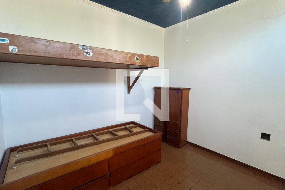 Casa à Venda - Barão Geraldo - Centro, 4 Quartos,  675 m2 em , Campinas - sp | SoloBR