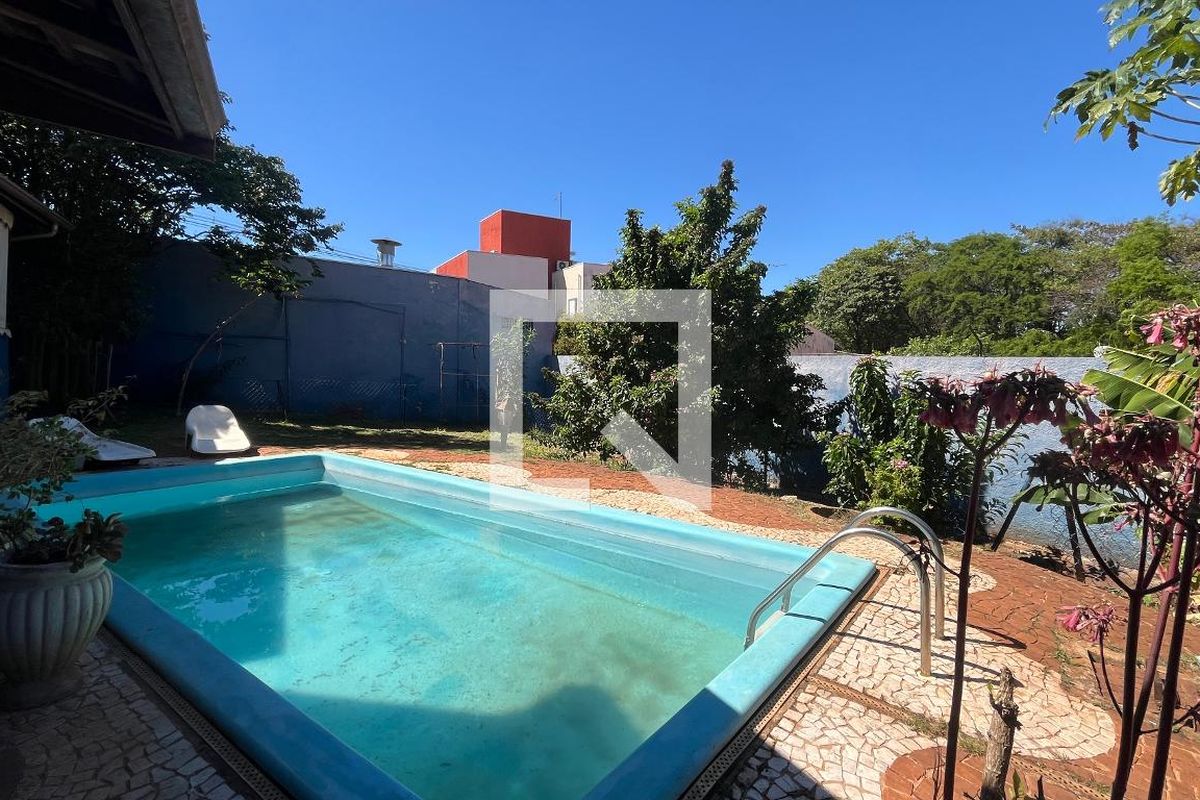 Casa à Venda - Barão Geraldo - Centro, 4 Quartos,  675 m2 em , Campinas - sp | SoloBR