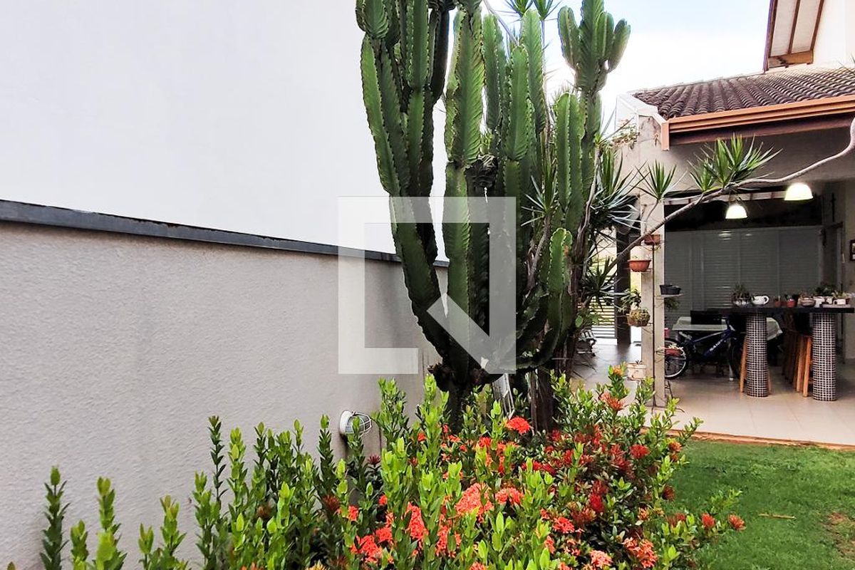 Casa à Venda - Lot. Alphaville Campinas, 5 Quartos,  413 m2 em , Campinas - sp | SoloBR
