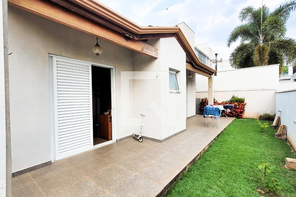Casa à Venda - Lot. Alphaville Campinas, 5 Quartos,  413 m2 em , Campinas - sp | SoloBR