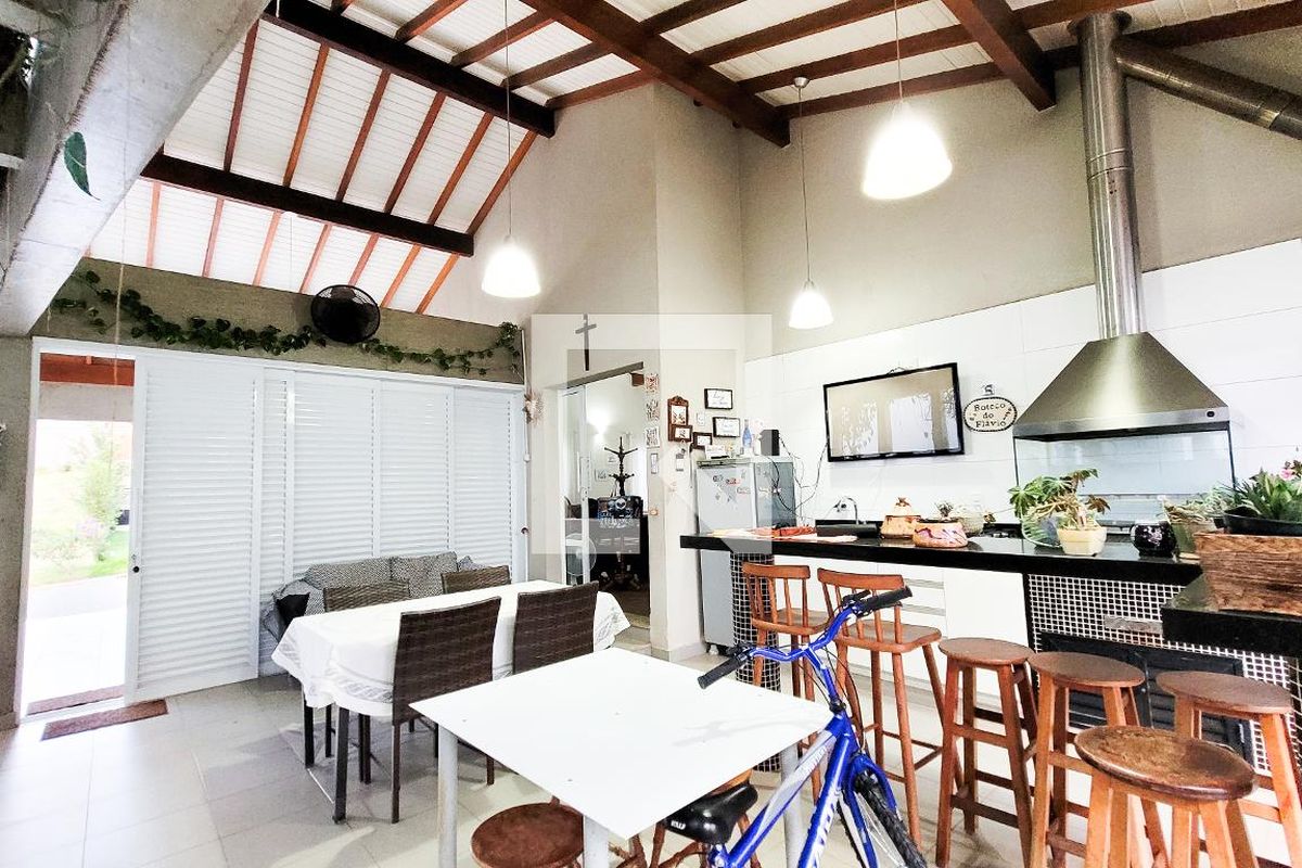 Casa à Venda - Lot. Alphaville Campinas, 5 Quartos,  413 m2 em , Campinas - sp | SoloBR