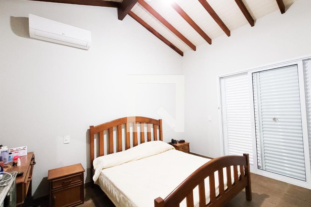 Casa à Venda - Lot. Alphaville Campinas, 5 Quartos,  413 m2 em , Campinas - sp | SoloBR