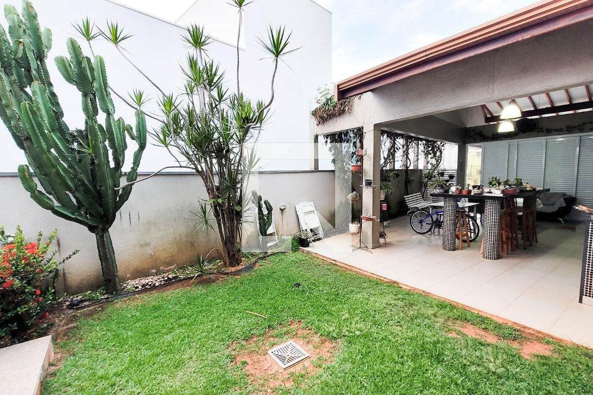 Casa à Venda - Lot. Alphaville Campinas, 5 Quartos,  413 m2 em , Campinas - sp | SoloBR