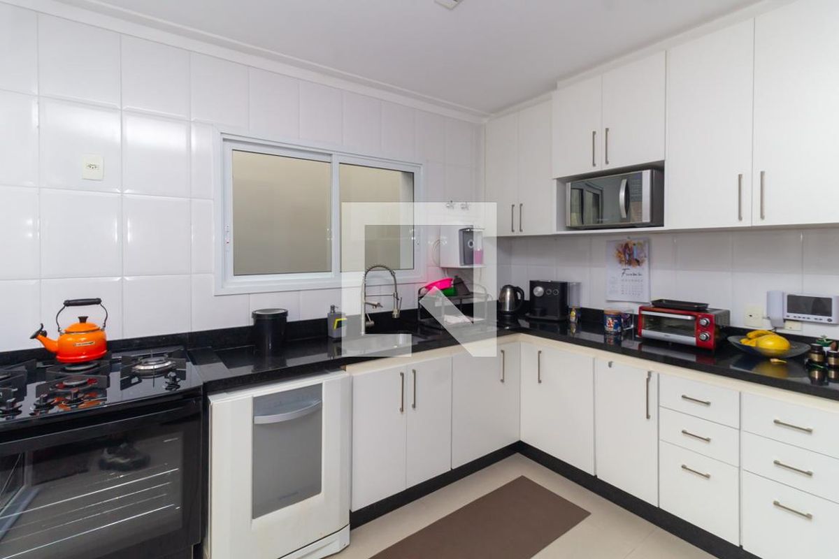 Casa, 3 quartos, 260 m² - Foto 42