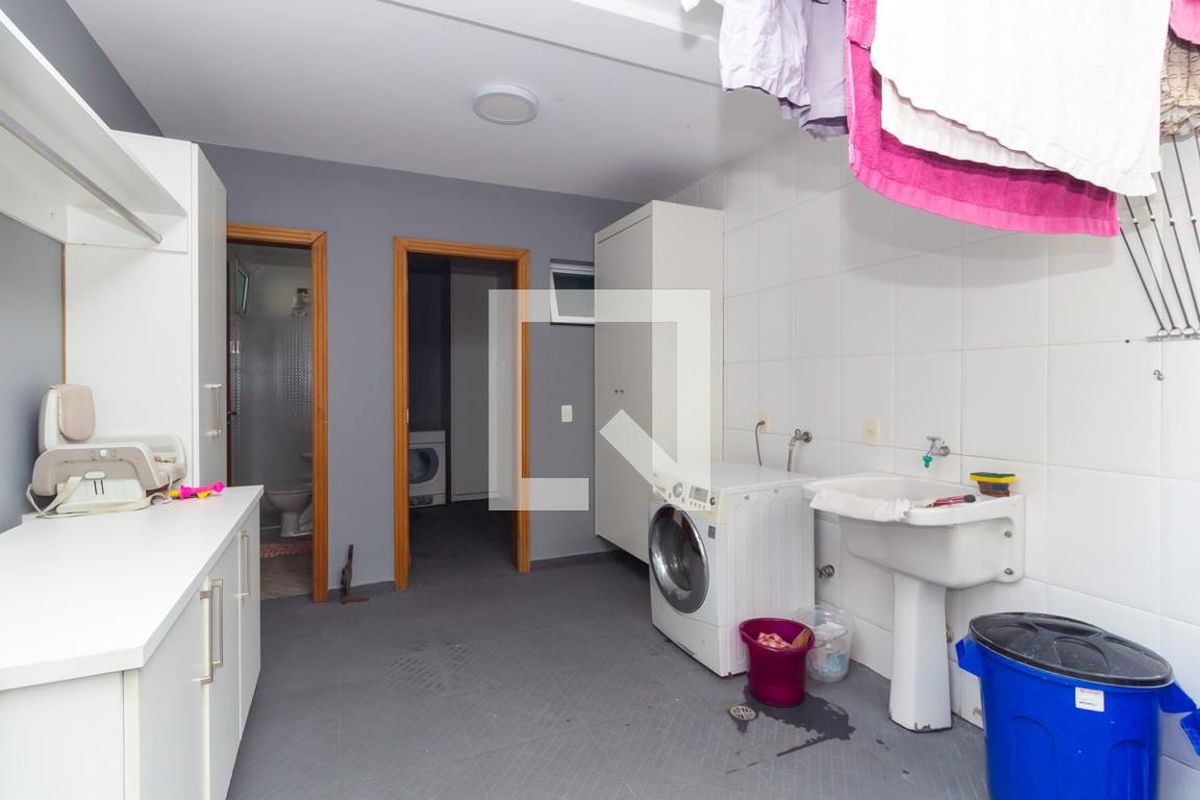 Casa, 3 quartos, 260 m² - Foto 49