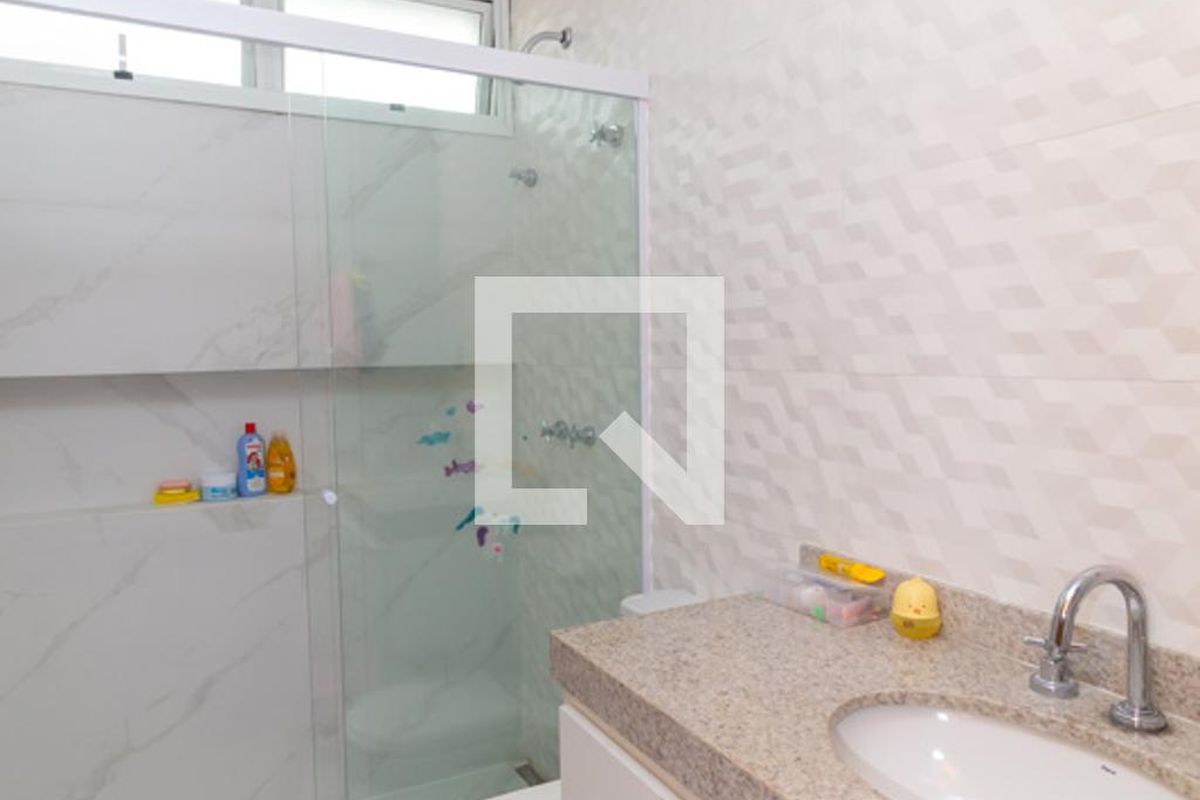 Casa, 3 quartos, 260 m² - Foto 28