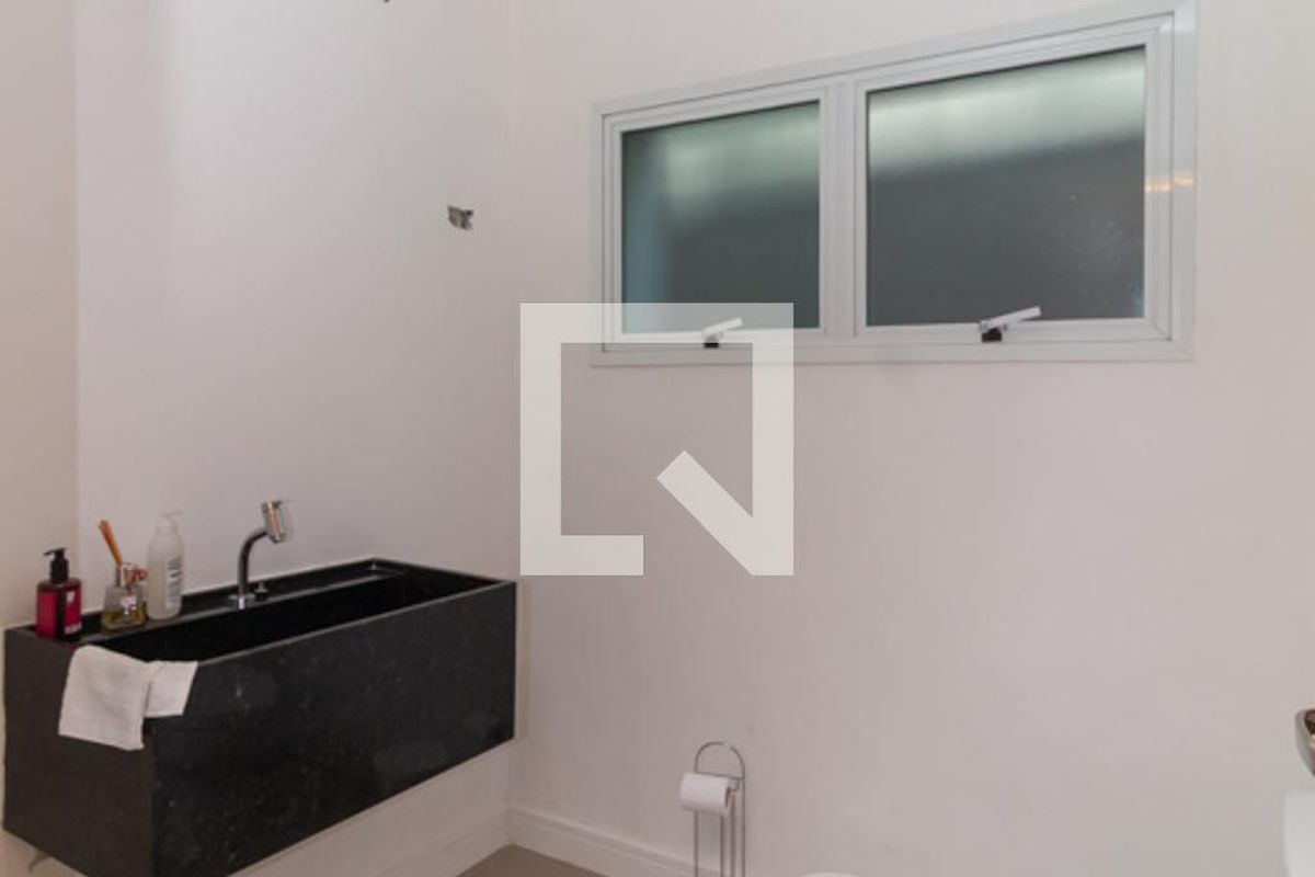 Casa, 3 quartos, 260 m² - Foto 13