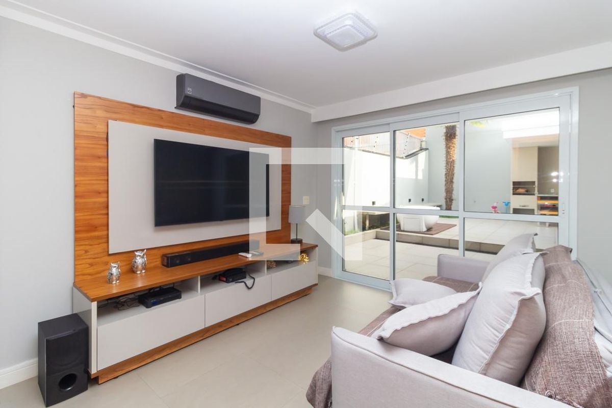 Casa, 3 quartos, 260 m² - Foto 9