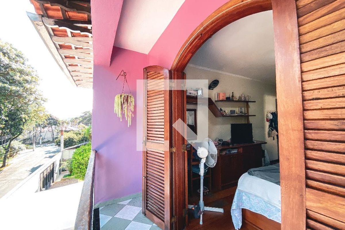 Casa, 4 quartos, 180 m² - Foto 36
