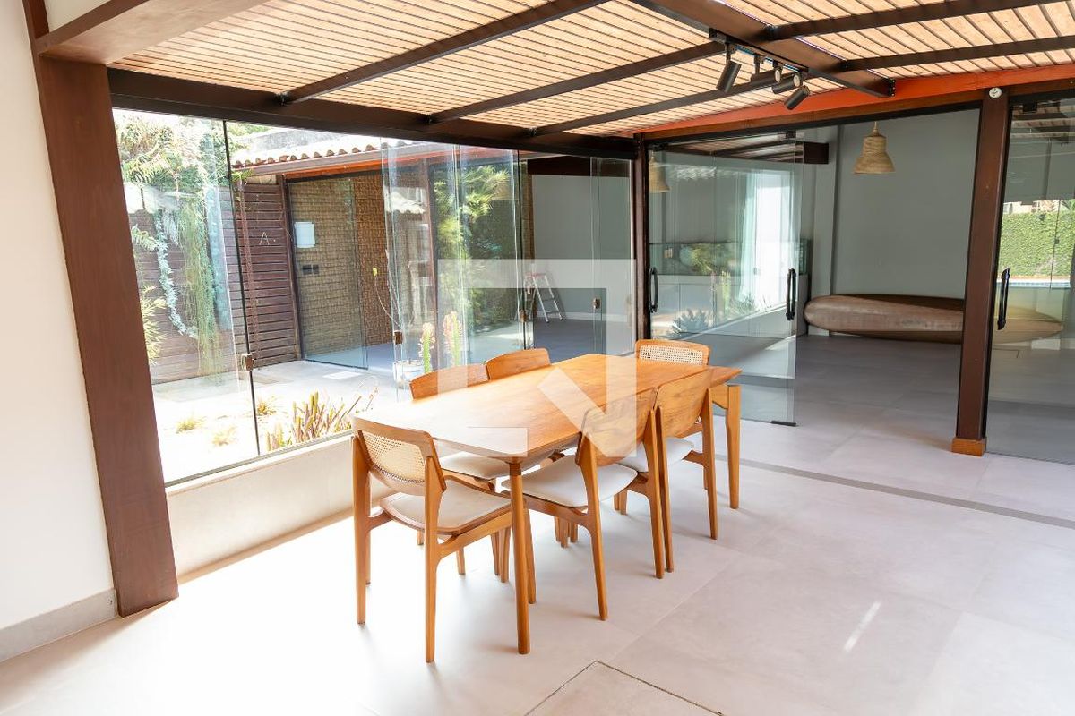 Casa, 3 quartos, 360 m² - Foto 12