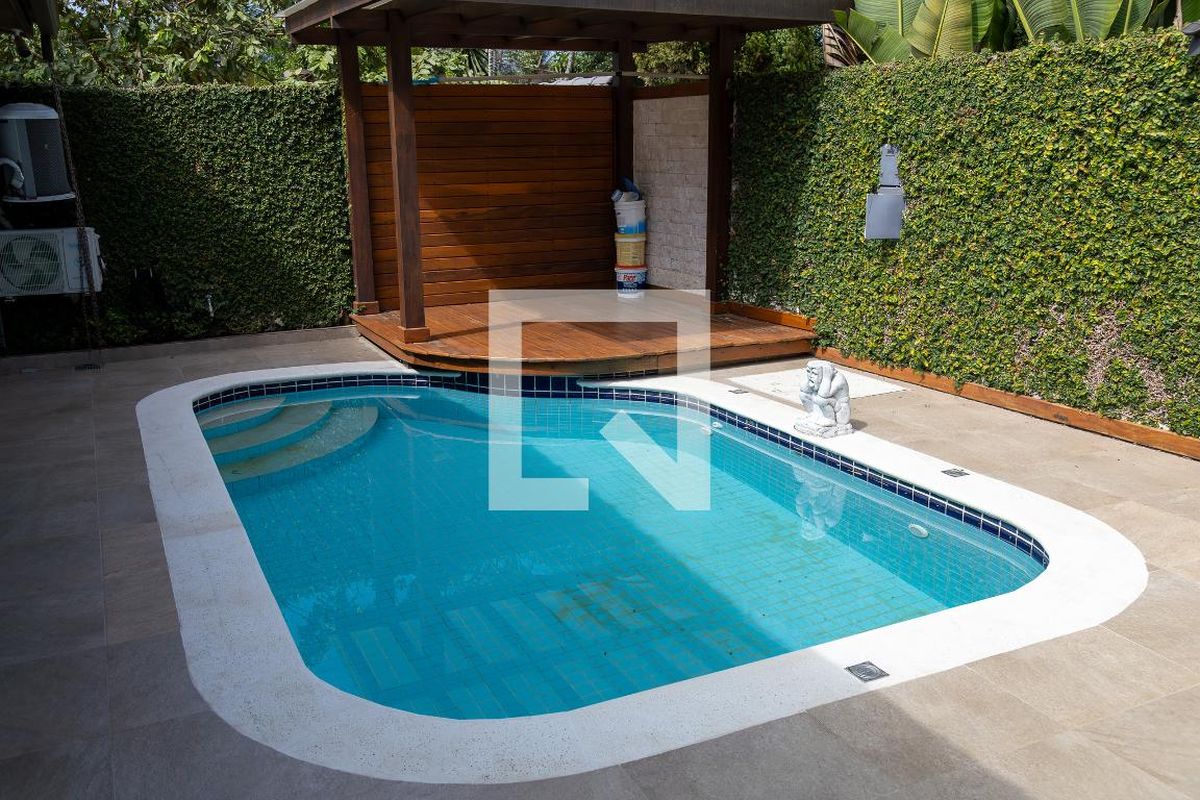 Casa, 3 quartos, 360 m² - Foto 118
