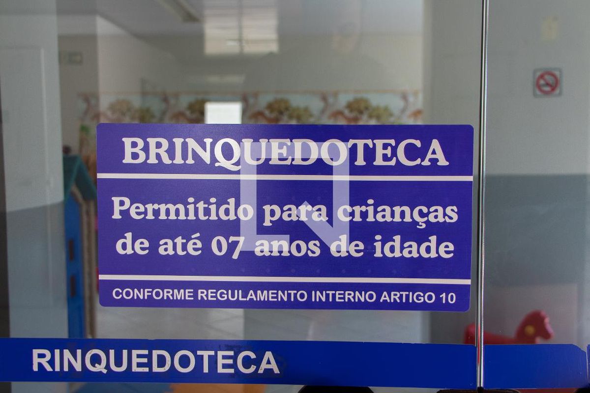 Apartamento à Venda - Mansões Santo Antônio, 2 Quartos,  681 m2 em , Campinas - sp | SoloBR