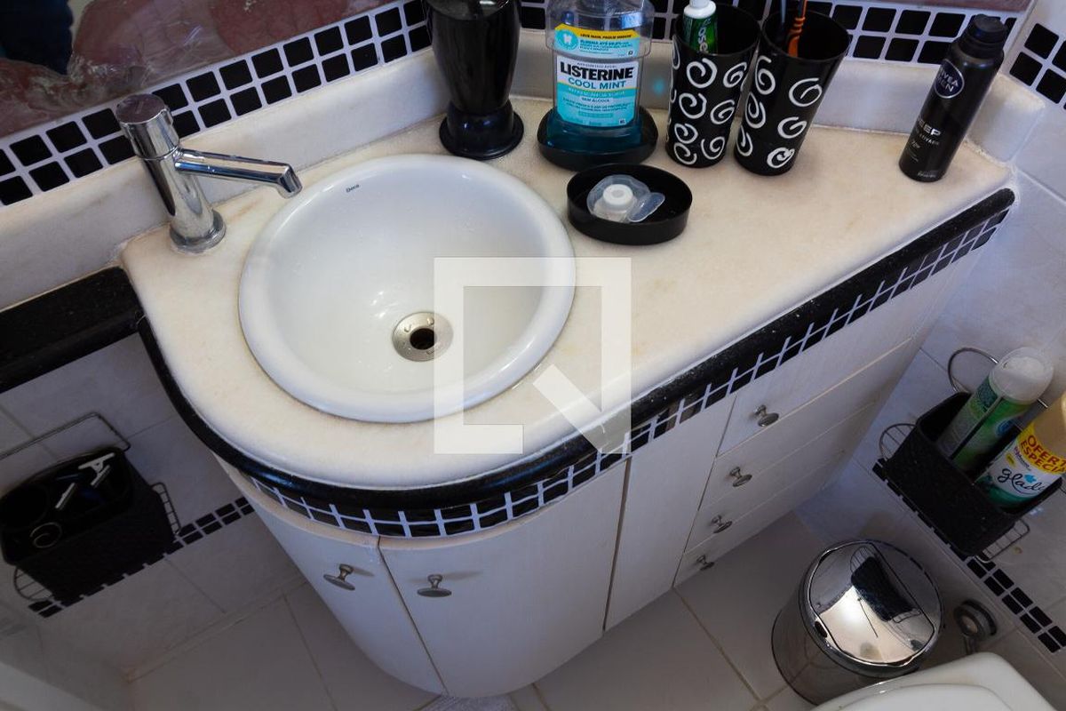 Apartamento à Venda - Mansões Santo Antônio, 2 Quartos,  681 m2 em , Campinas - sp | SoloBR